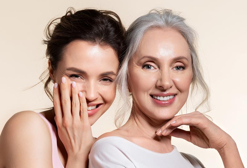 Oculoplastic eyelid surgery consultation at Newsom Eye